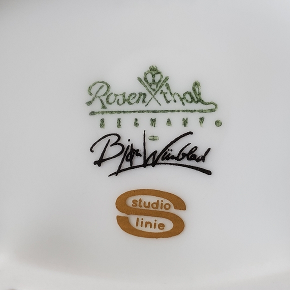 Vtg Rosenthal Bjorn Wiinblad Studio Line Faces in Relief White Porcelain Vase - Picture 5 of 8